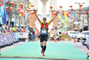 BIB: 5039
                            <button type="button" onclick="openModal(21798199)" class="btn btn-primary btn-sm float-right btn-popup" data-toggle="modal" data-target=".modal-high-quality">
                        <i class="fas fa-shopping-cart"></i> Add to Cart
                    </button>
                                            <button type="button" onclick="isThisMe(21798199, true)" class="btn btn-success btn-sm float-right btn-popup btn-isme hidden" data-toggle="tooltip" data-placement="bottom" title="นี่คือรูปของคุณใช่ไหม คลิกที่นี่เพื่อเอาเข้าอัลบั้ม">
                        <i class="fas fa-plus"></i> Add to album
                    </button>
                    <button type="button" onclick="isThisMe(21798199, false)" class="btn btn-warning btn-sm float-right btn-popup btn-isnotme hidden">
                        <i class="fas fa-ban"></i> Remove from album
                    </button>